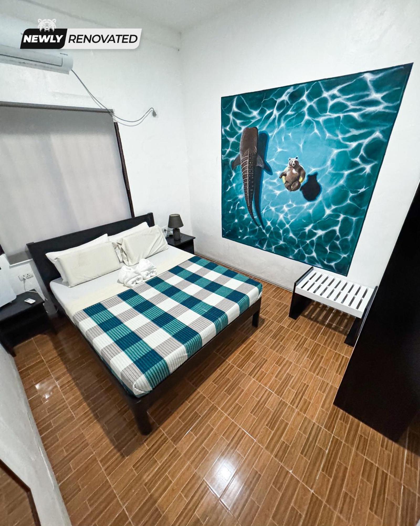 Crazy Bears Hostel Moalboal Extérieur photo
